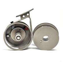 Load image into Gallery viewer, Ari 't Hart ATH Rainbow Signature Edition Opal Fly Reel